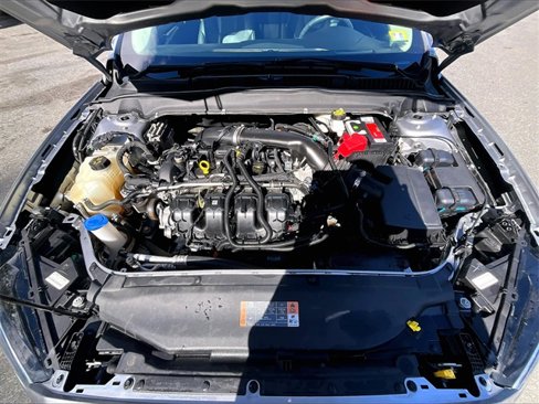 Used 2020 Ford Fusion Titanium image 10