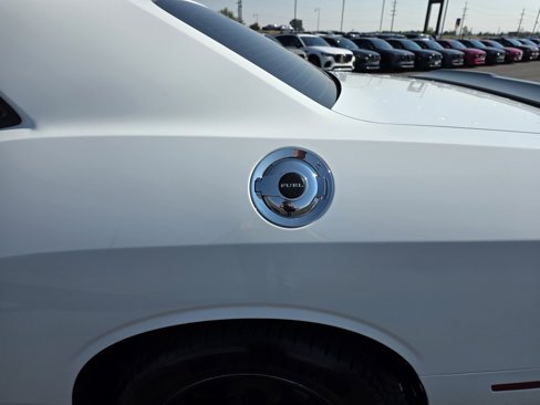 Used 2023 Dodge Challenger SXT image 10