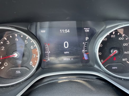Used 2019 Jeep Compass Altitude image 13