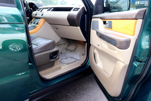 Used 2012 Land Rover Range Rover Sport HSE LUX image 15
