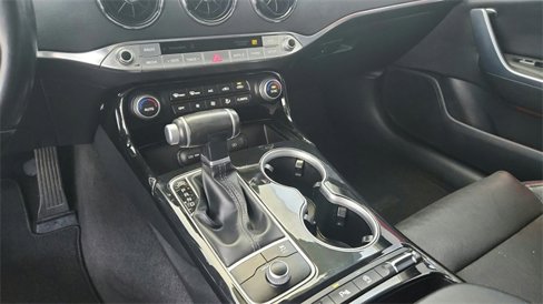 Used 2019 Kia Stinger image 13