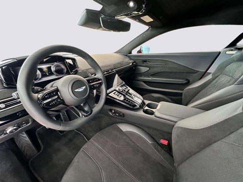 New 2025 Aston Martin V8 Vantage Coupe image 11