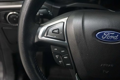 Used 2023 Ford Edge SEL image 18