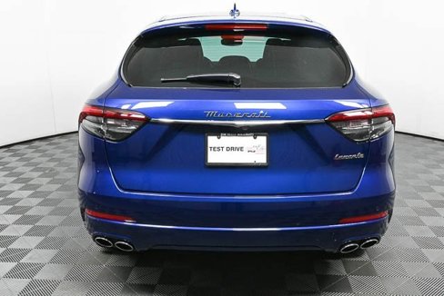 New 2024 Maserati Levante GT Ultima image 27