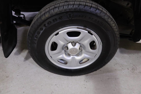 Used 2015 Toyota Tacoma 2WD Access Cab image 31