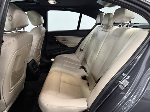Used 2016 BMW 328i xDrive Sedan image 17