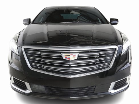 Used 2018 Cadillac XTS Platinum image 2
