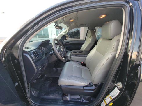 Used 2014 Toyota Tundra SR image 11