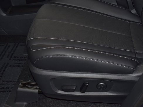 New 2026 INFINITI QX60 Luxe w/ Cargo Package image 17