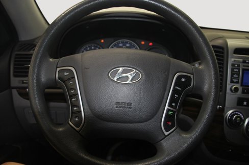 Used 2012 Hyundai Santa Fe GLS image 10