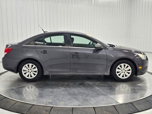 Used 2011 Chevrolet Cruze LS w/ Connectivity Package image 32