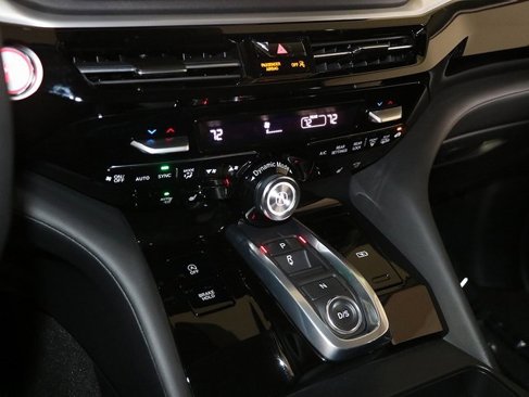 Used 2025 Acura MDX w/ Technology Package image 22
