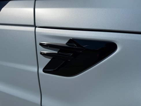 Used 2022 Land Rover Range Rover Sport SVR Carbon Edition image 48