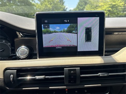 Used 2020 Lincoln Corsair Reserve image 17