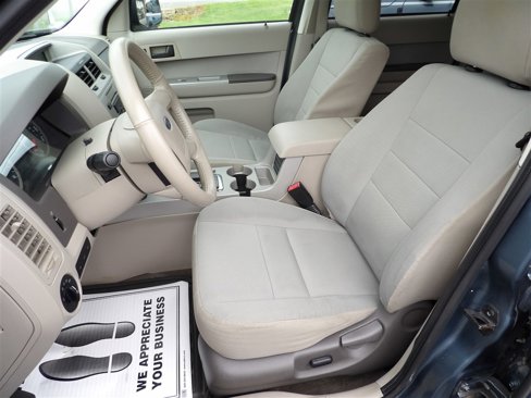 Used 2012 Ford Escape XLT image 11
