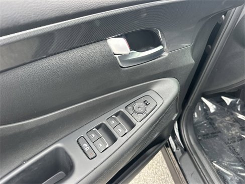 Certified 2023 Hyundai Santa Fe SEL image 19