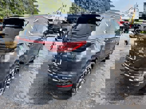 Used 2021 Kia Sportage EX w/ EX Technology Package image 5