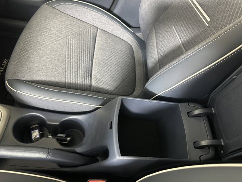 New 2025 Hyundai Venue Limited image 20