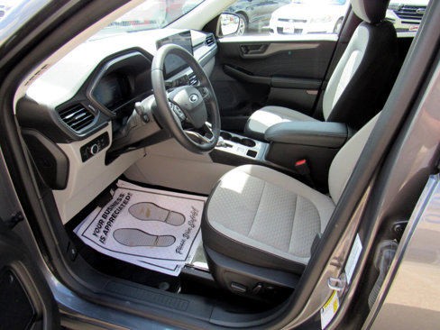 Used 2023 Ford Escape Active w/ Tech Pack #1 image 8