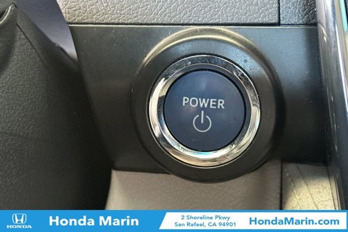 Used 2014 Toyota Camry XLE image 25