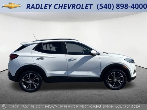 Certified 2022 Buick Encore GX Select image 6