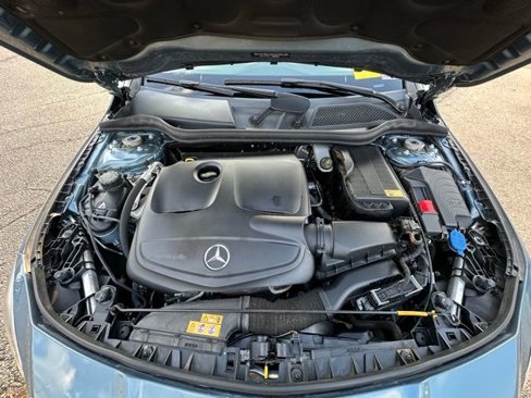 Used 2014 Mercedes-Benz CLA 250 image 16