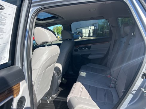 Used 2018 Honda CR-V Touring image 11