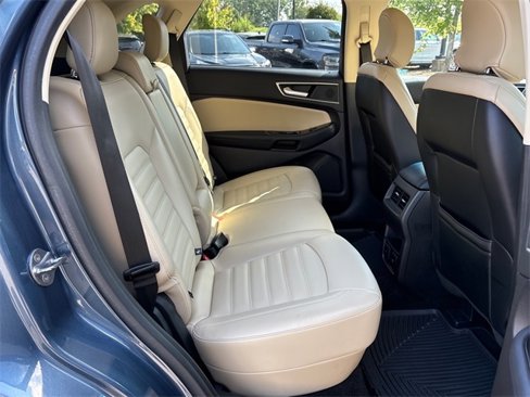 Used 2018 Ford Edge SEL w/ Equipment Group 201A image 20