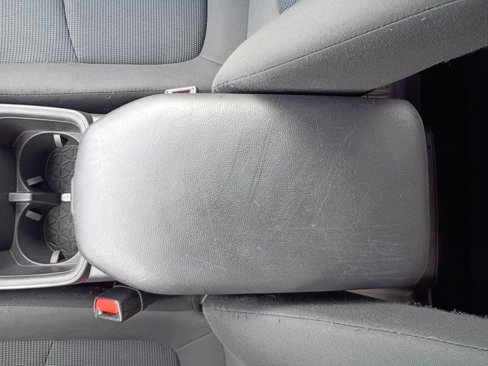 Used 2024 Toyota RAV4 LE image 25