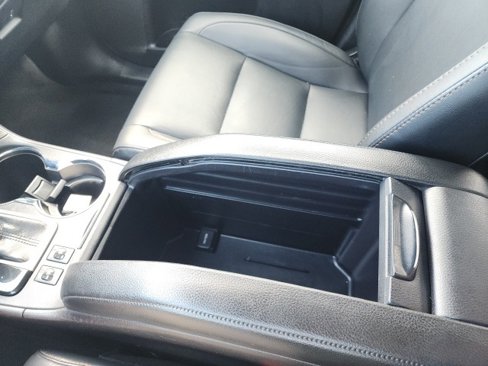 Used 2019 Toyota Highlander XLE image 48