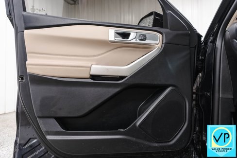 Used 2020 Ford Explorer Limited image 27