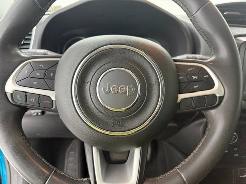Used 2020 Jeep Renegade Latitude image 10