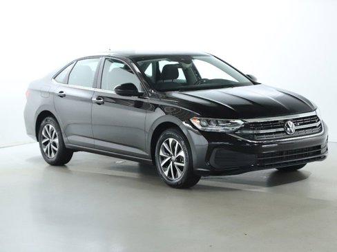 Used 2024 Volkswagen Jetta S image 9