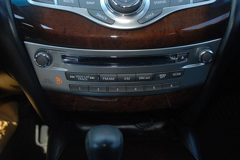 Used 2013 INFINITI JX35 AWD w/ Premium Pkg image 17