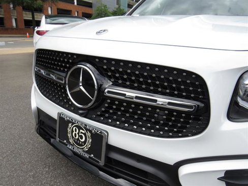 Certified 2024 Mercedes-Benz GLB 250 4MATIC image 25
