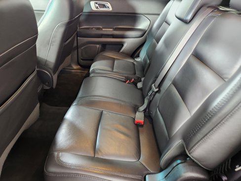 Used 2014 Ford Explorer XLT w/ Equipment Group 202A image 12