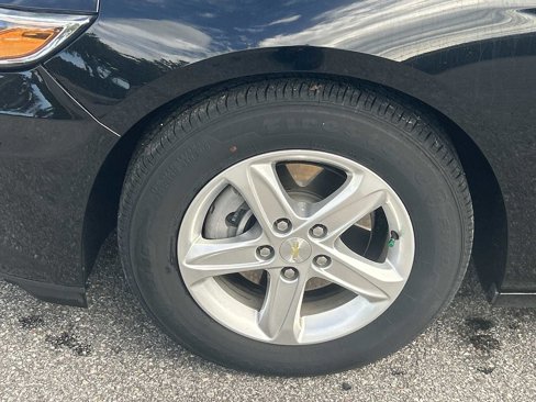 Used 2022 Chevrolet Malibu LS image 12
