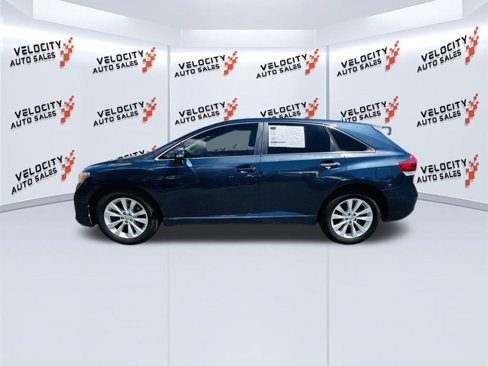 Used 2015 Toyota Venza LE image 6