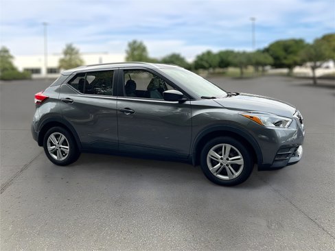 Certified 2019 Nissan Kicks S image 6