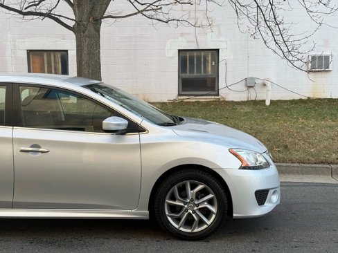 Used 2013 Nissan Sentra SR image 7