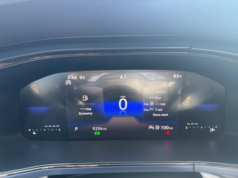 Certified 2024 Volkswagen Taos SE image 27