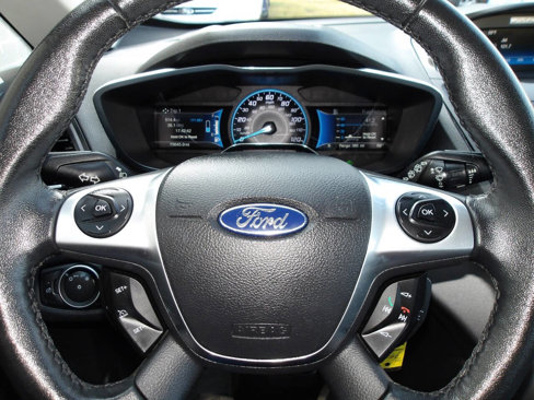Used 2017 Ford C-MAX SE image 16