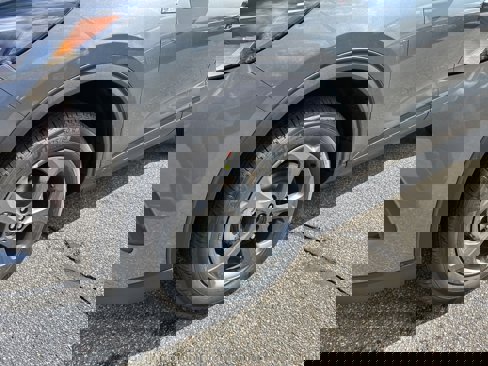 New 2025 Ford Escape ST-Line w/ Cold Weather Package image 9