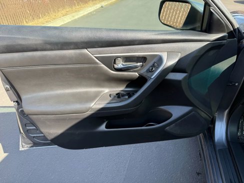 Used 2015 Nissan Altima 2.5 S image 9
