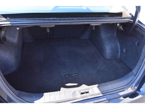 Used 2024 Nissan Altima 2.5 SV image 13