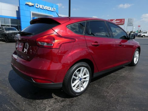 Used 2017 Ford Focus SE image 5
