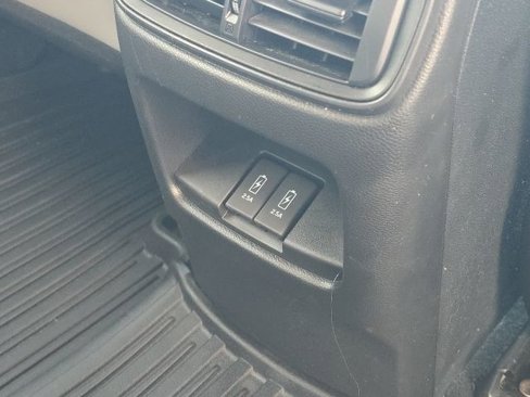Used 2017 Honda CR-V EX-L image 17