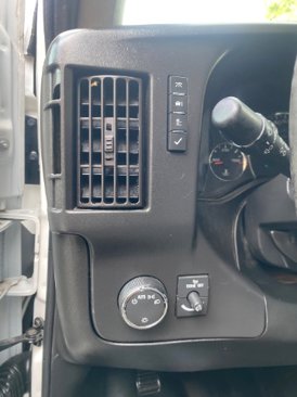 Used 2017 Chevrolet Express 3500 image 20