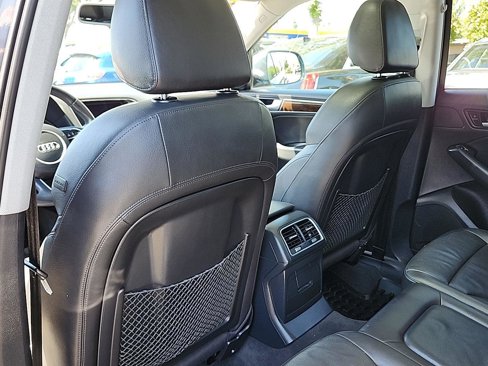 Used 2013 Audi Q5 3.0T Premium Plus w/ Audi MMI Navigation Plus Pkg image 30