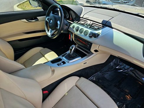 Used 2012 BMW Z4 sDrive28i image 23